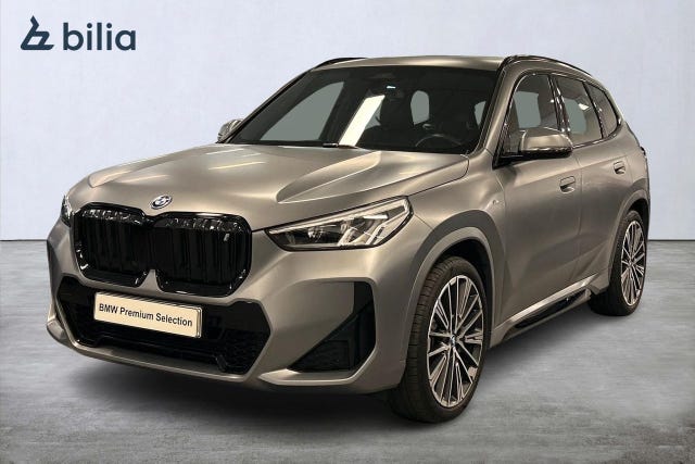 BMW iX1 2024