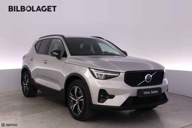 Volvo XC40 2025