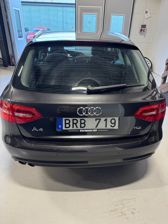 Audi A4 2014