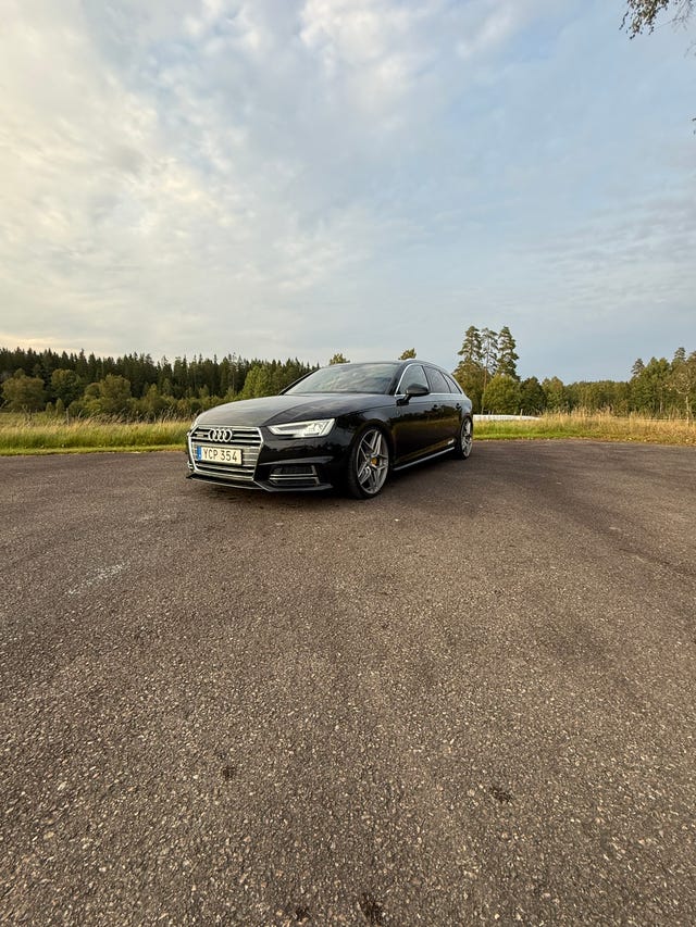 Audi A4 2016
