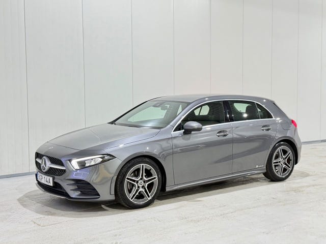 Mercedes-Benz A180 2021
