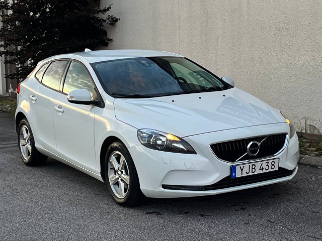 Volvo V40 2017