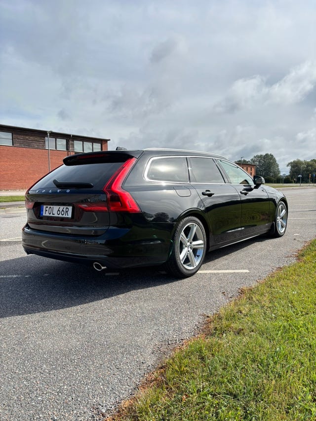 Volvo V90 2020