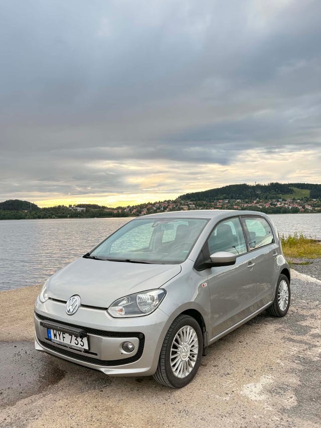 Volkswagen UP! 2016