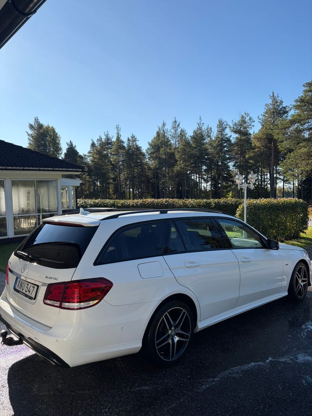 Mercedes-Benz E220 2016 – bild 2