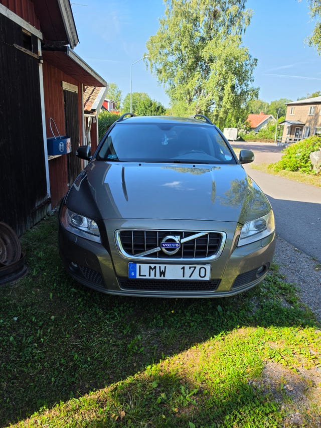 Volvo V70 2010