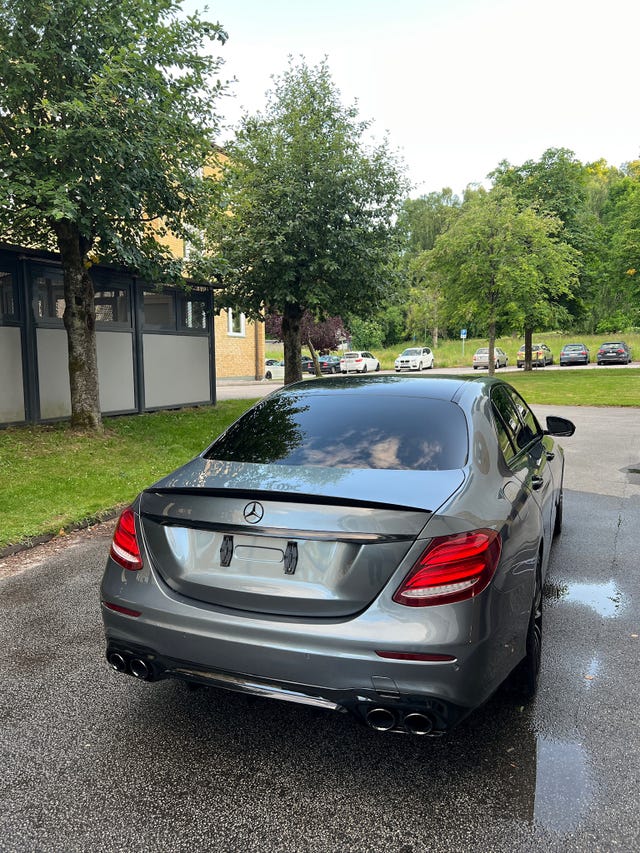 Mercedes-Benz E220 d 2017 – bild 2
