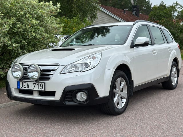 Subaru Outback 2013