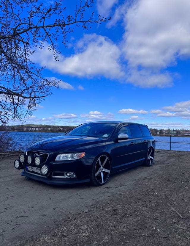 Volvo V70 2012