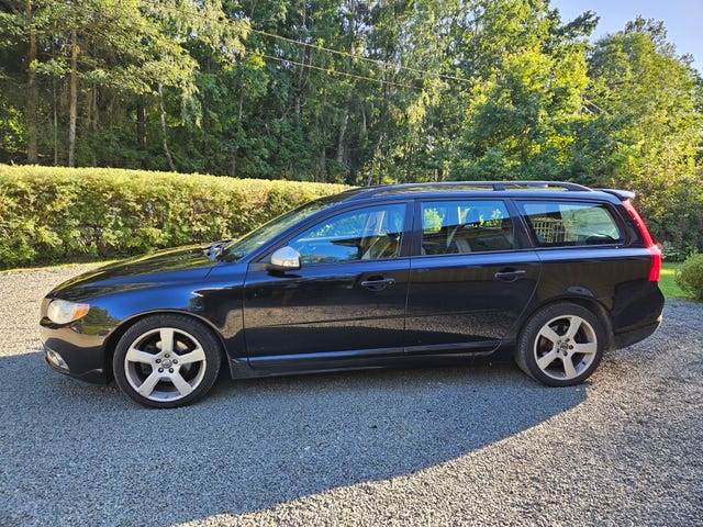 Volvo V70 2011