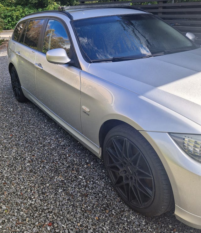 BMW 320d 2012 – bild 3