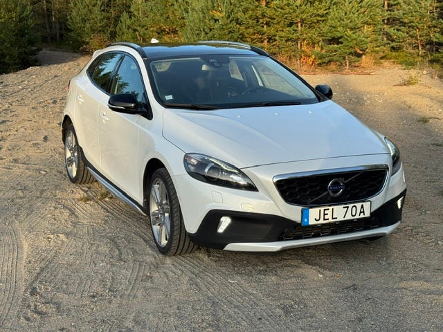 Volvo V40 Cross Country 2014