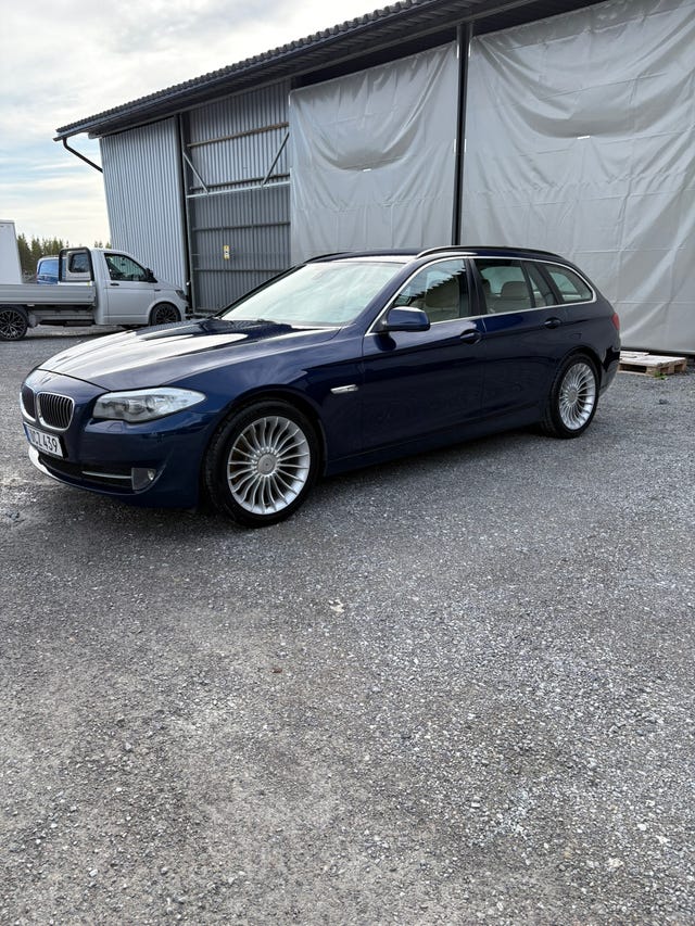 BMW 520d 2011