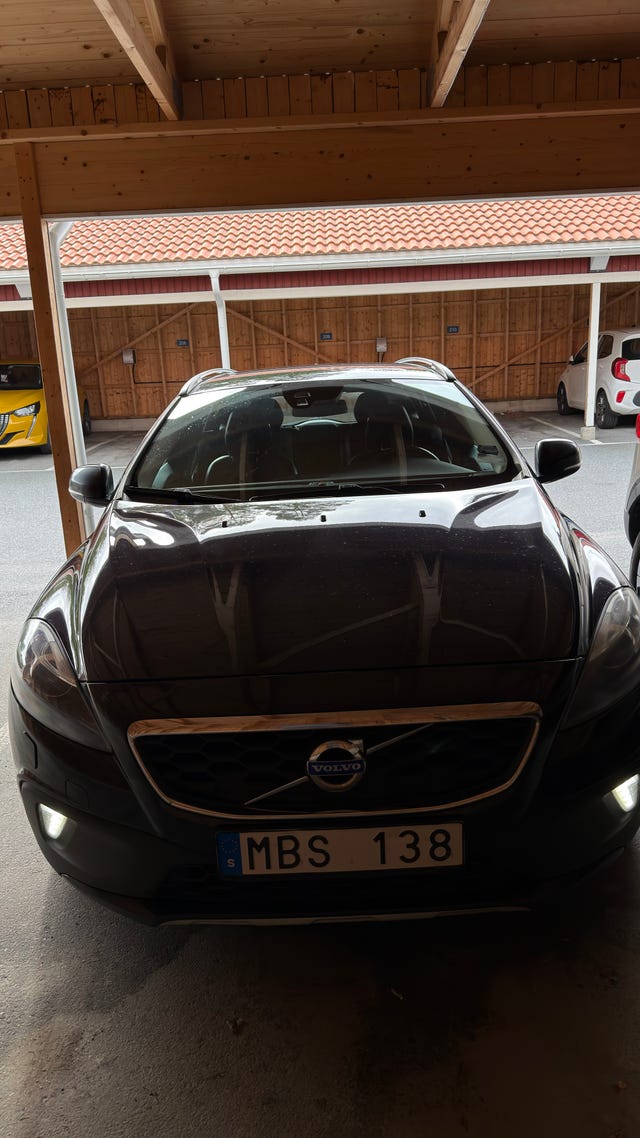 Volvo V40 Cross Country 2013