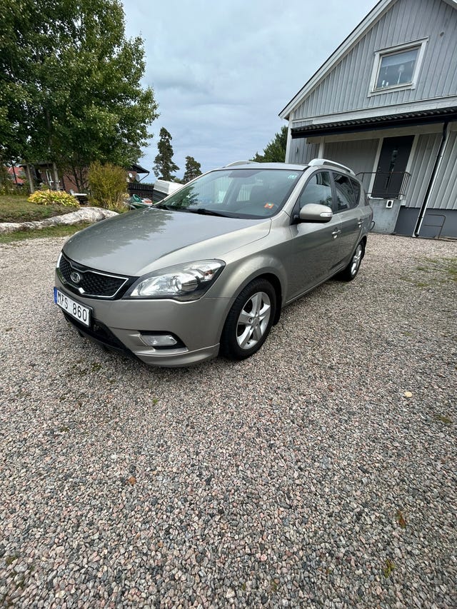 Kia Ceed 2012