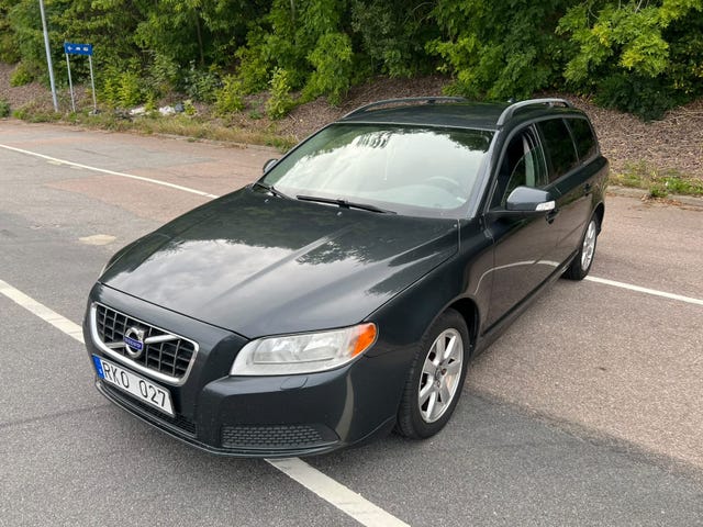 Volvo V70 2011