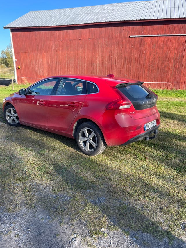 Volvo V40 2016