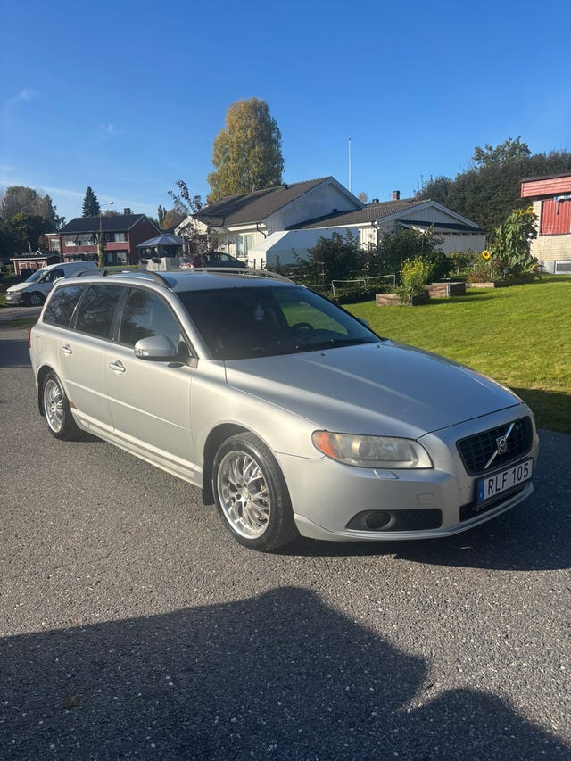 Volvo V70 2008