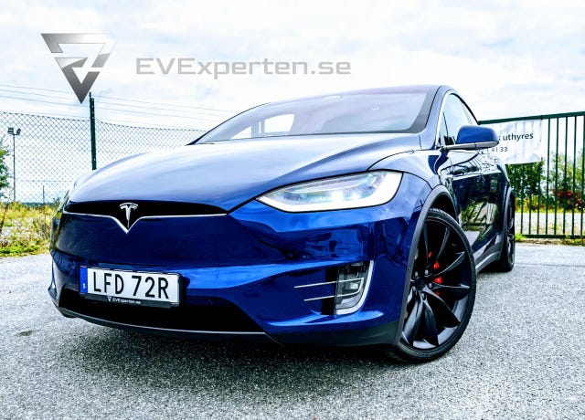 Tesla Model X 2020
