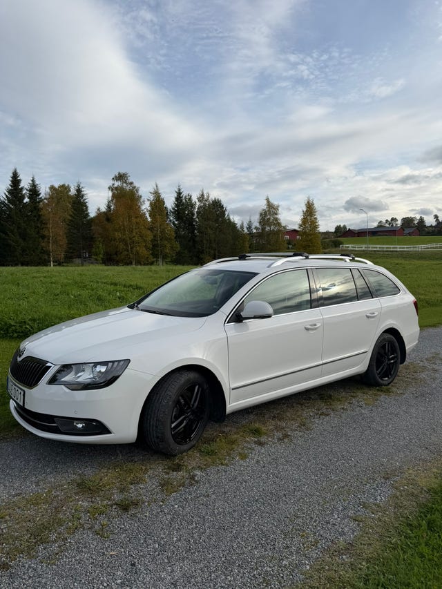 Skoda Superb 2014