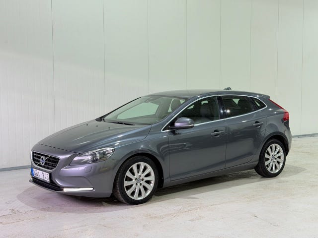 Volvo V40 2013