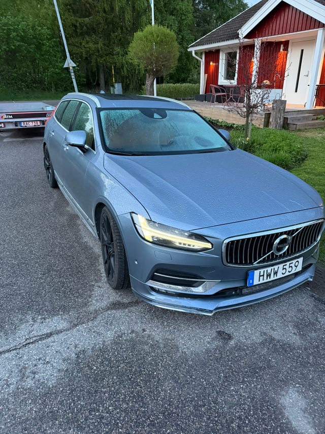 Volvo V90 2017