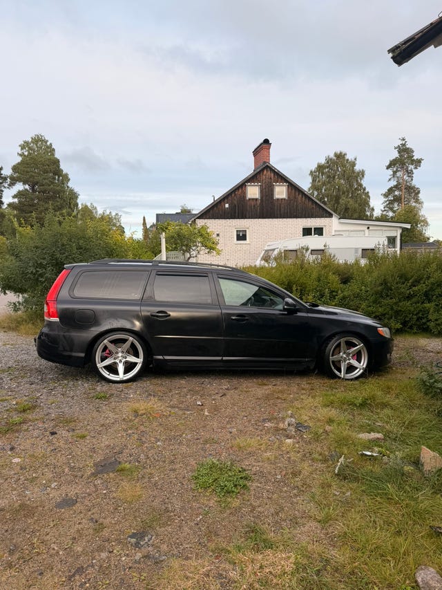 Volvo V70 2014