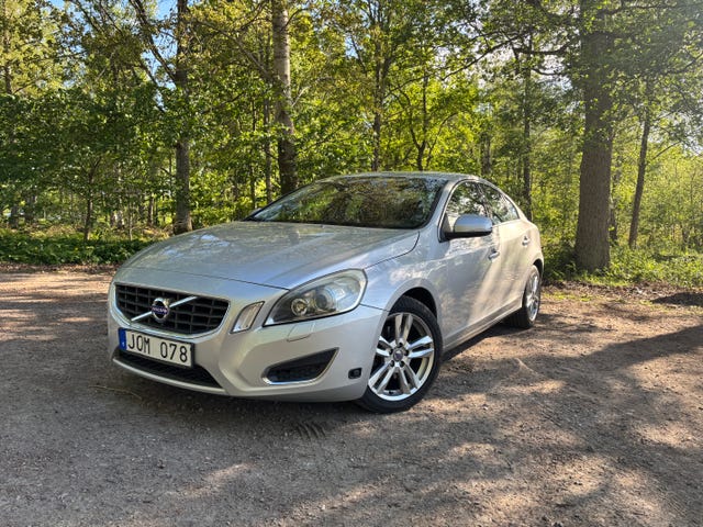 Volvo S60 2011