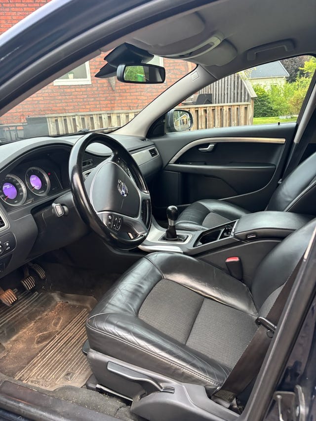 Volvo V70 2011 – bild 3