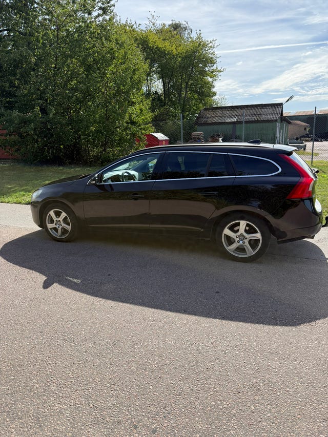 Volvo V60 2011
