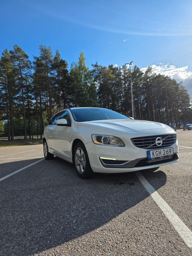 Volvo V60 2014