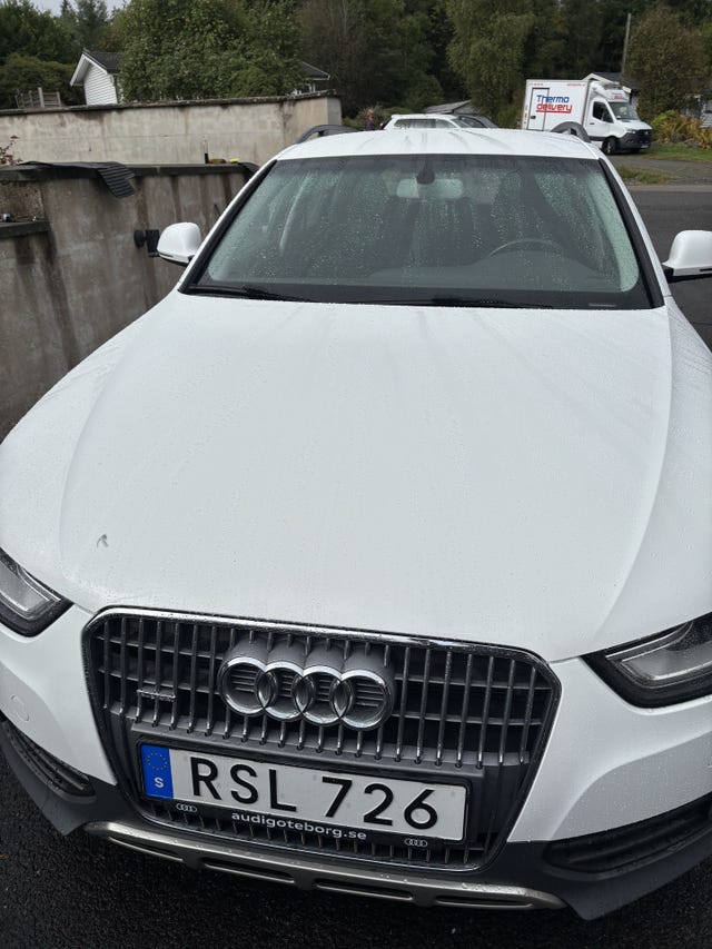 Audi A4 allroad 2015