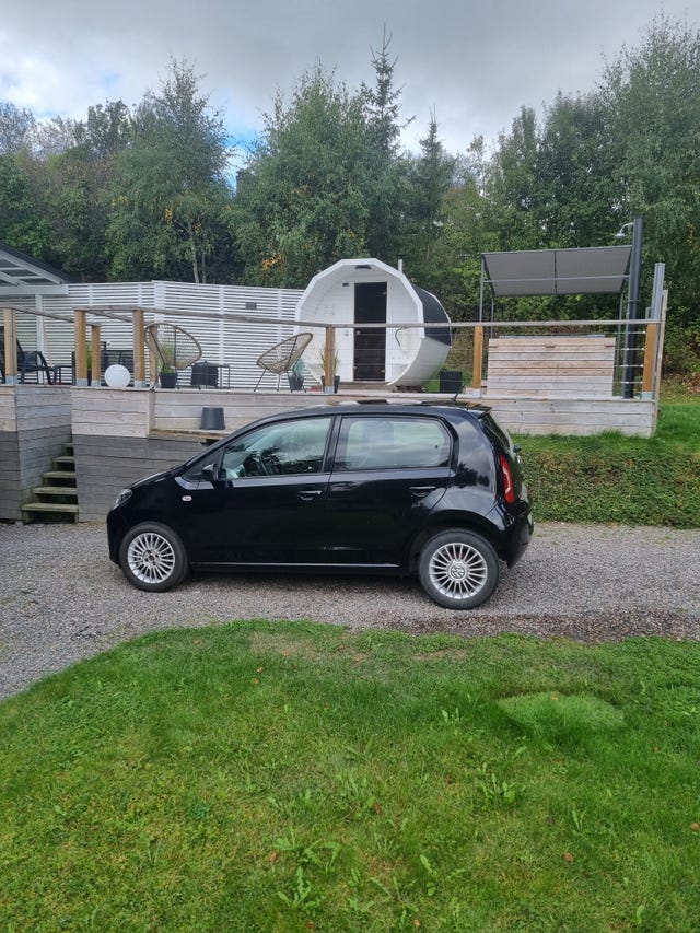 Volkswagen UP! 2015