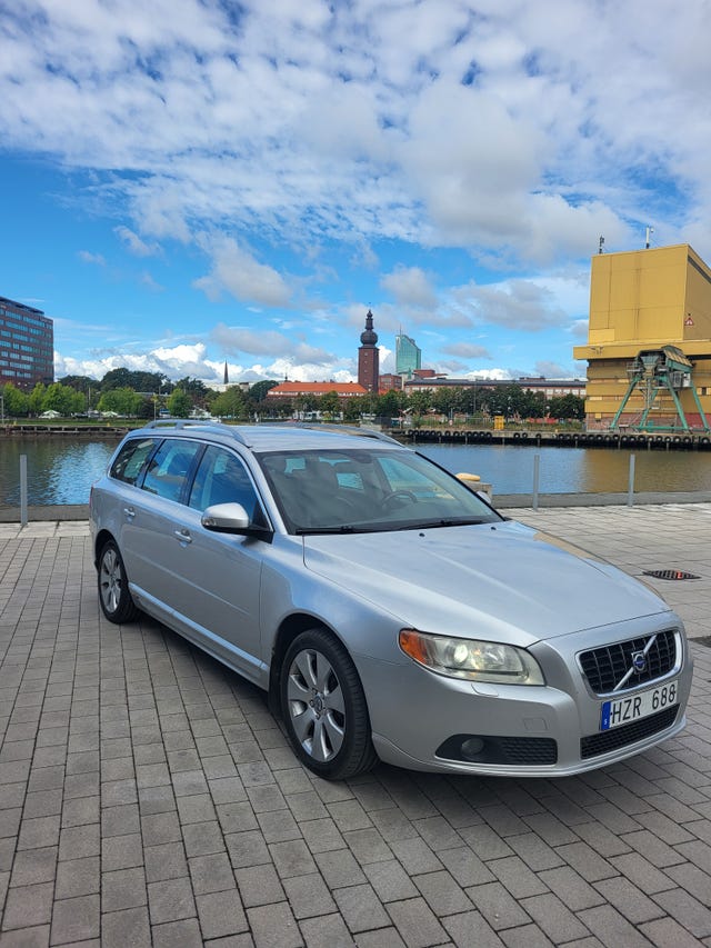 Volvo V70 2009