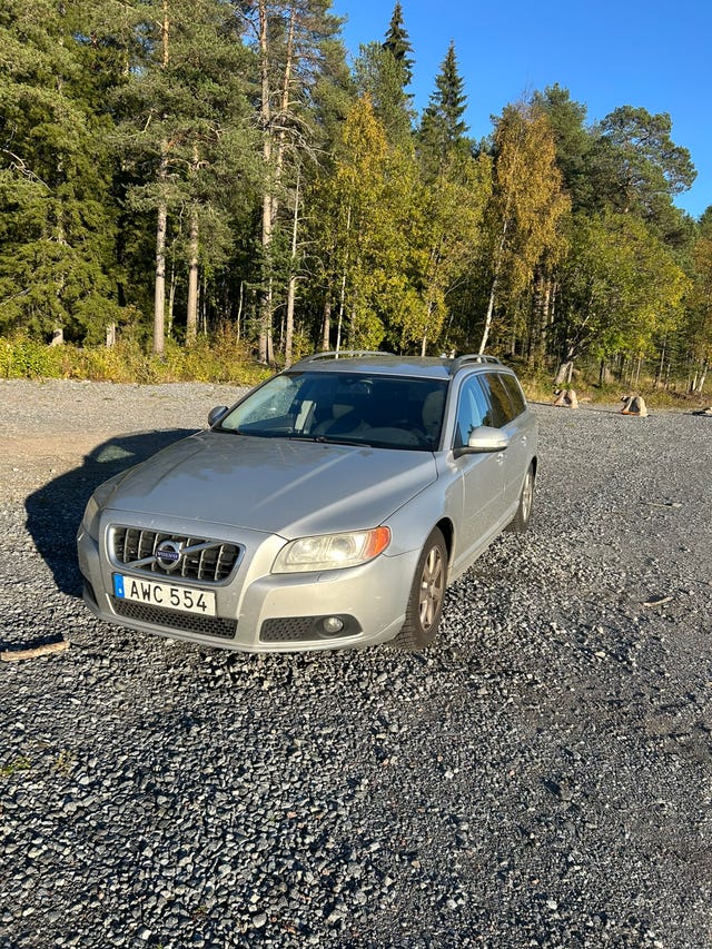 Volvo V70 2011
