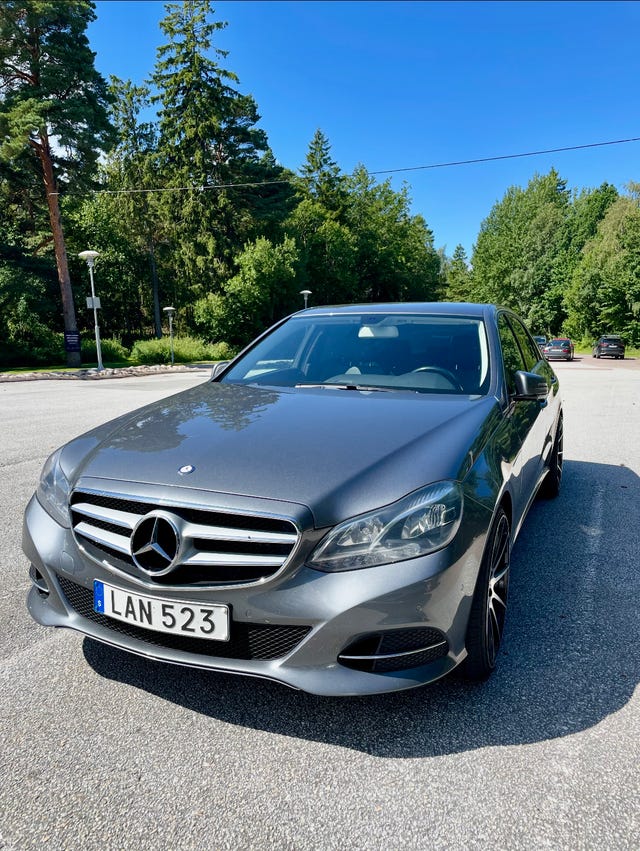 Mercedes-Benz E220 2016