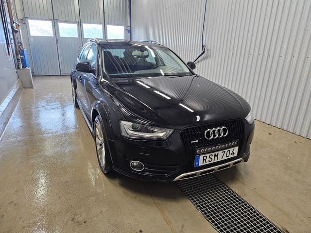 Audi A4 allroad 2015