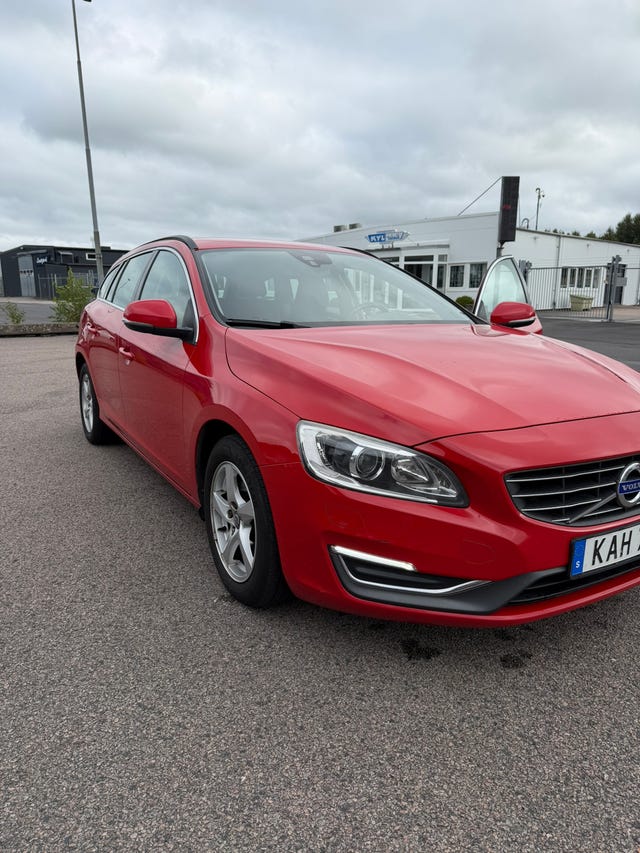 Volvo V60 2015
