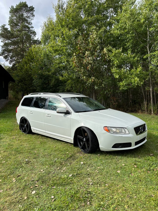 Volvo V70 2011