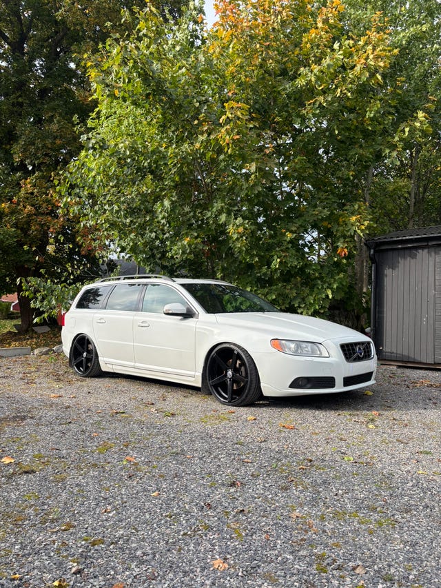 Volvo V70 2011