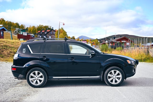 Mitsubishi Outlander 2011