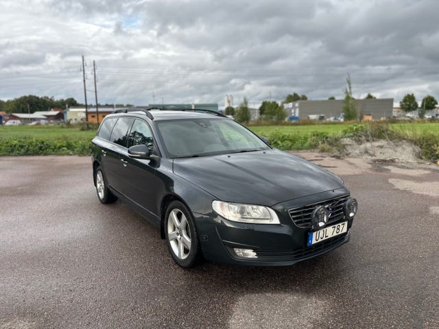 Volvo V70 2015