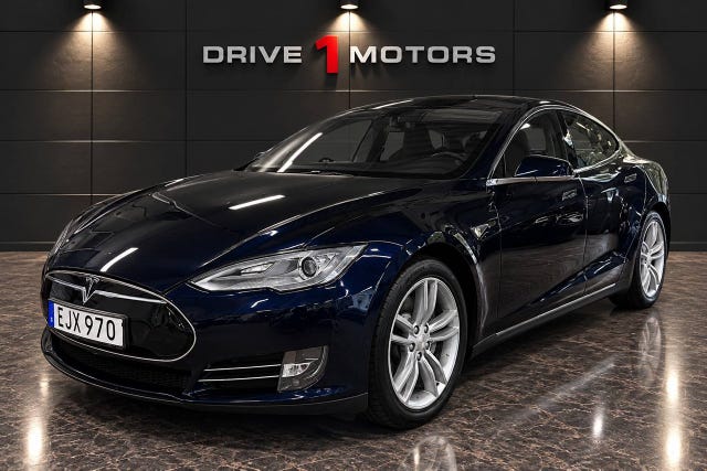 Tesla Model S 2014