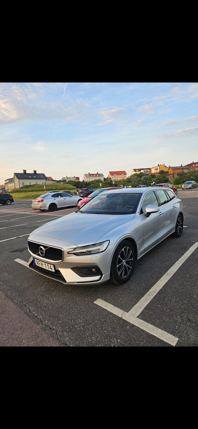 Volvo V60 2019