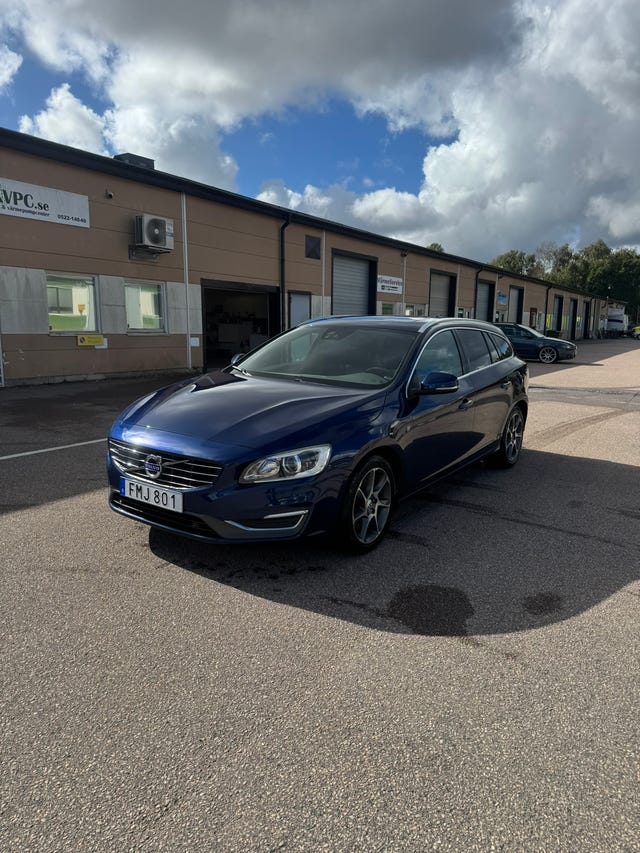 Volvo V60 2015 – bild 2