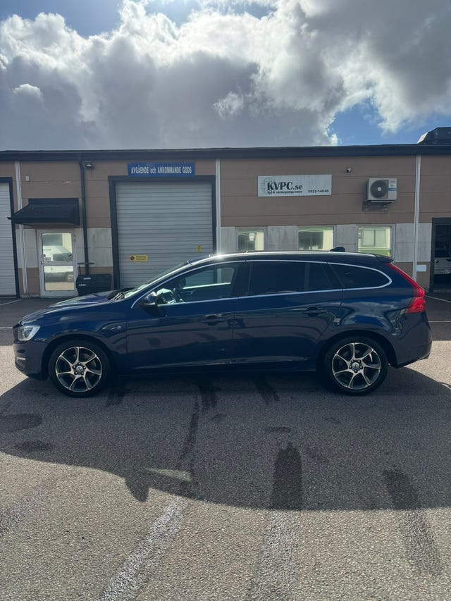 Volvo V60 2015 – bild 4
