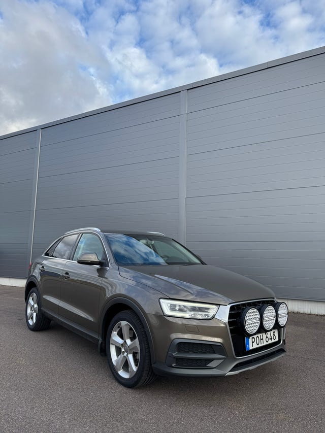 Audi Q3 2015