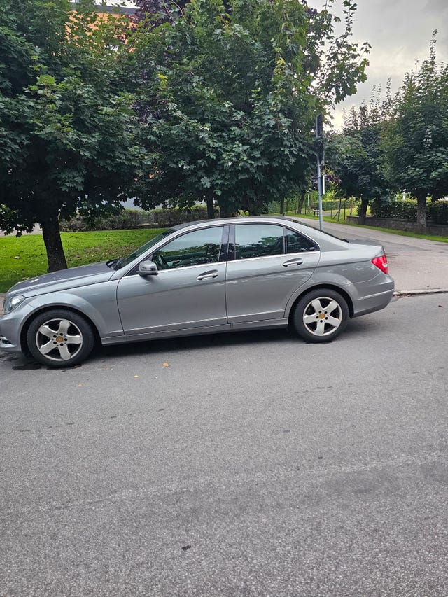 Mercedes-Benz C180 2013