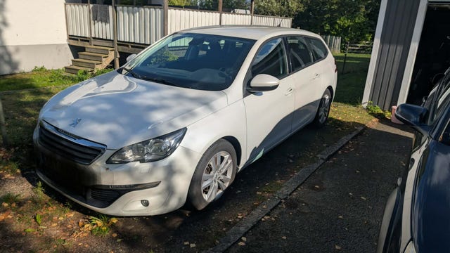 Peugeot 308 SW 2014