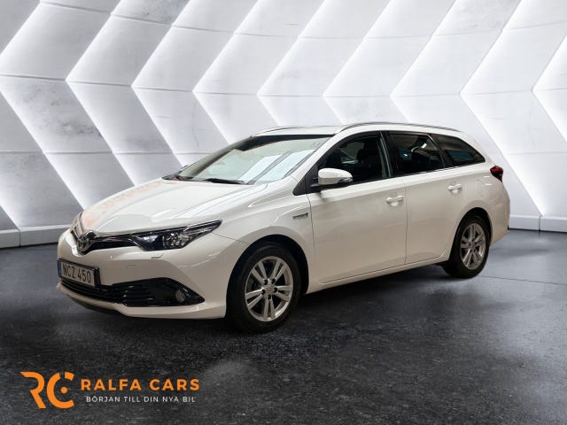 Toyota Auris 2016